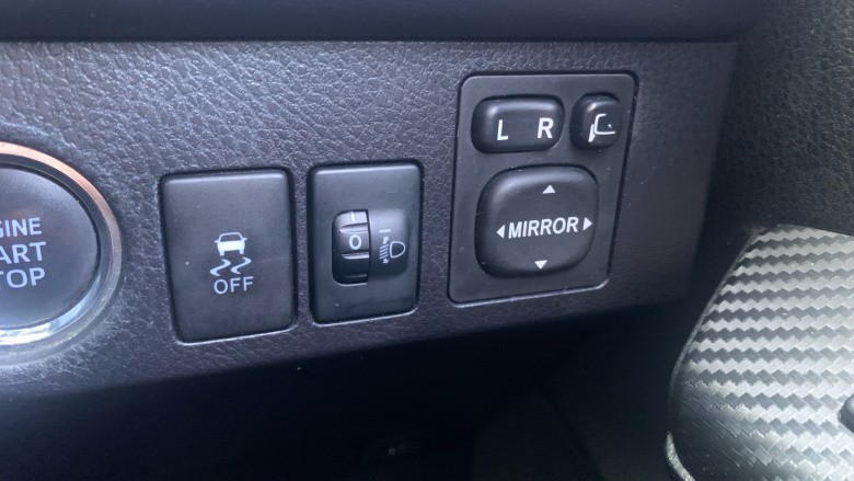 Toyota Rav 4 2.0 D-4D Icon 5dr Diesel Estate